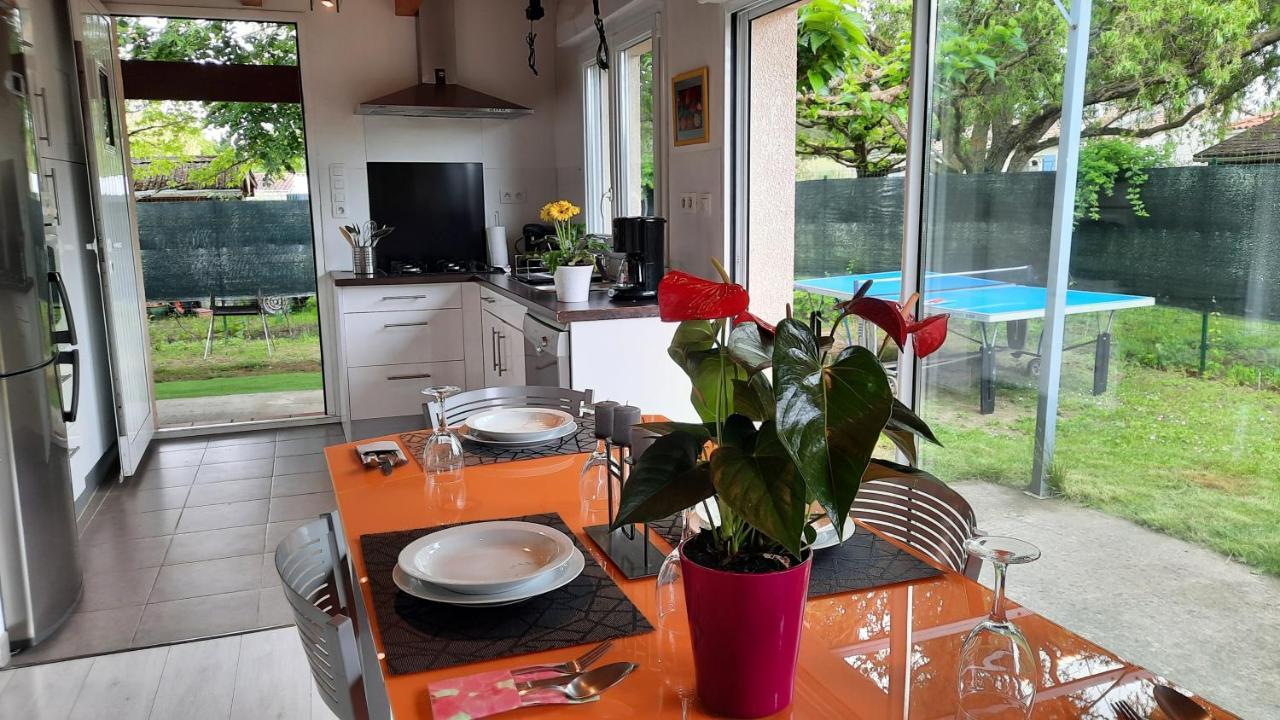 Promo 6-10Juin Gite 6 Personnes Toulouse 7Mn Du Metro 4 Lits Terrasses Gragnague Exterior photo